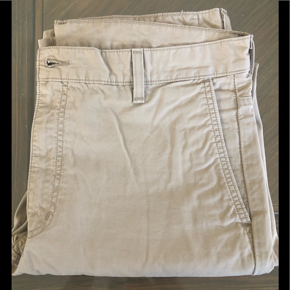 Khaki, Levi’s, 36 x 34, Gently Worn